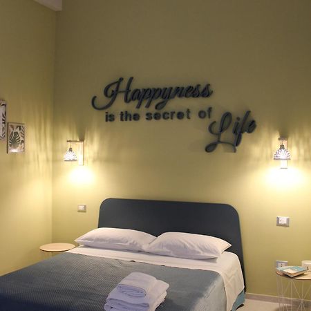 Happynesshouse_Locazione Turistica Apartamento Trani Exterior foto