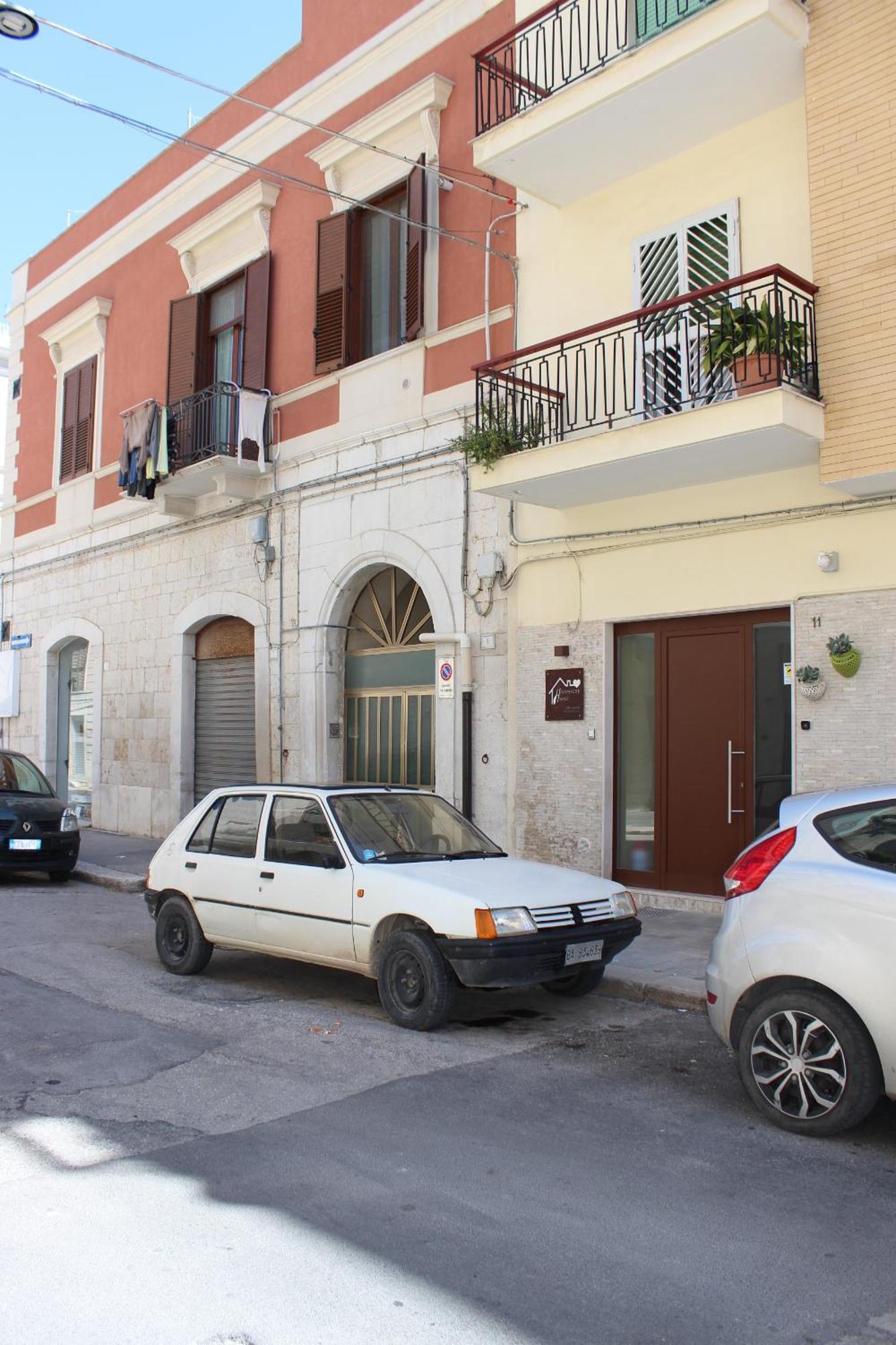 Happynesshouse_Locazione Turistica Apartamento Trani Exterior foto